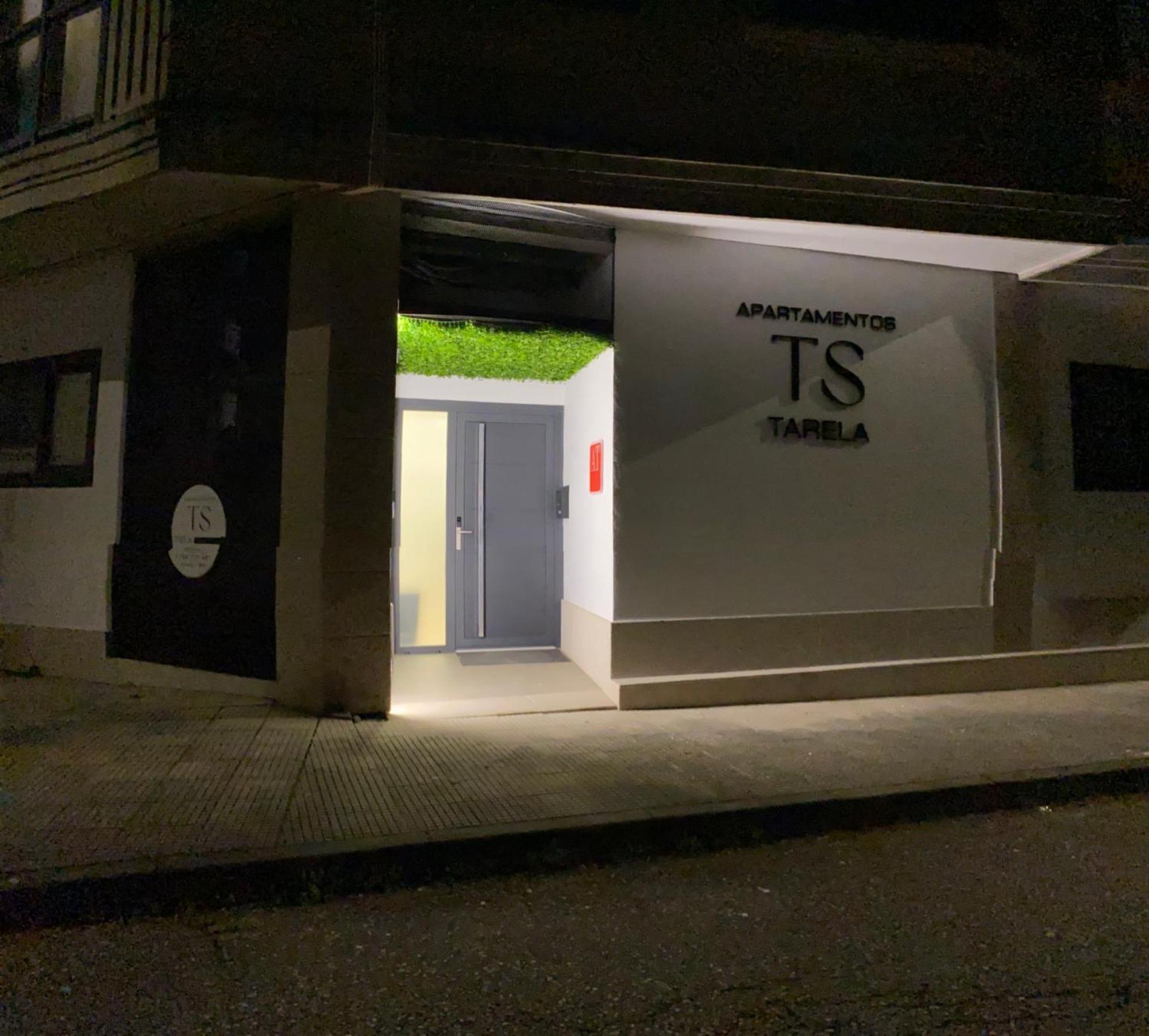 Apartamentos Tarela ปอร์ริญโญ ภายนอก รูปภาพ