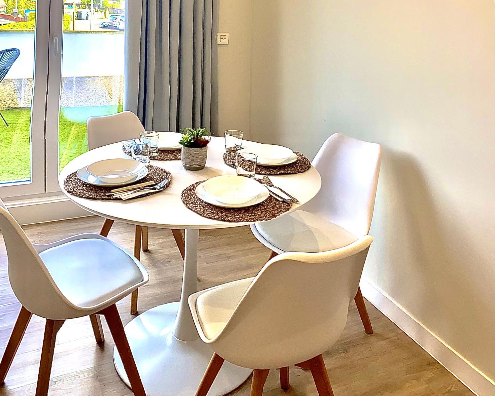 Apartamentos Tarela ปอร์ริญโญ ภายนอก รูปภาพ