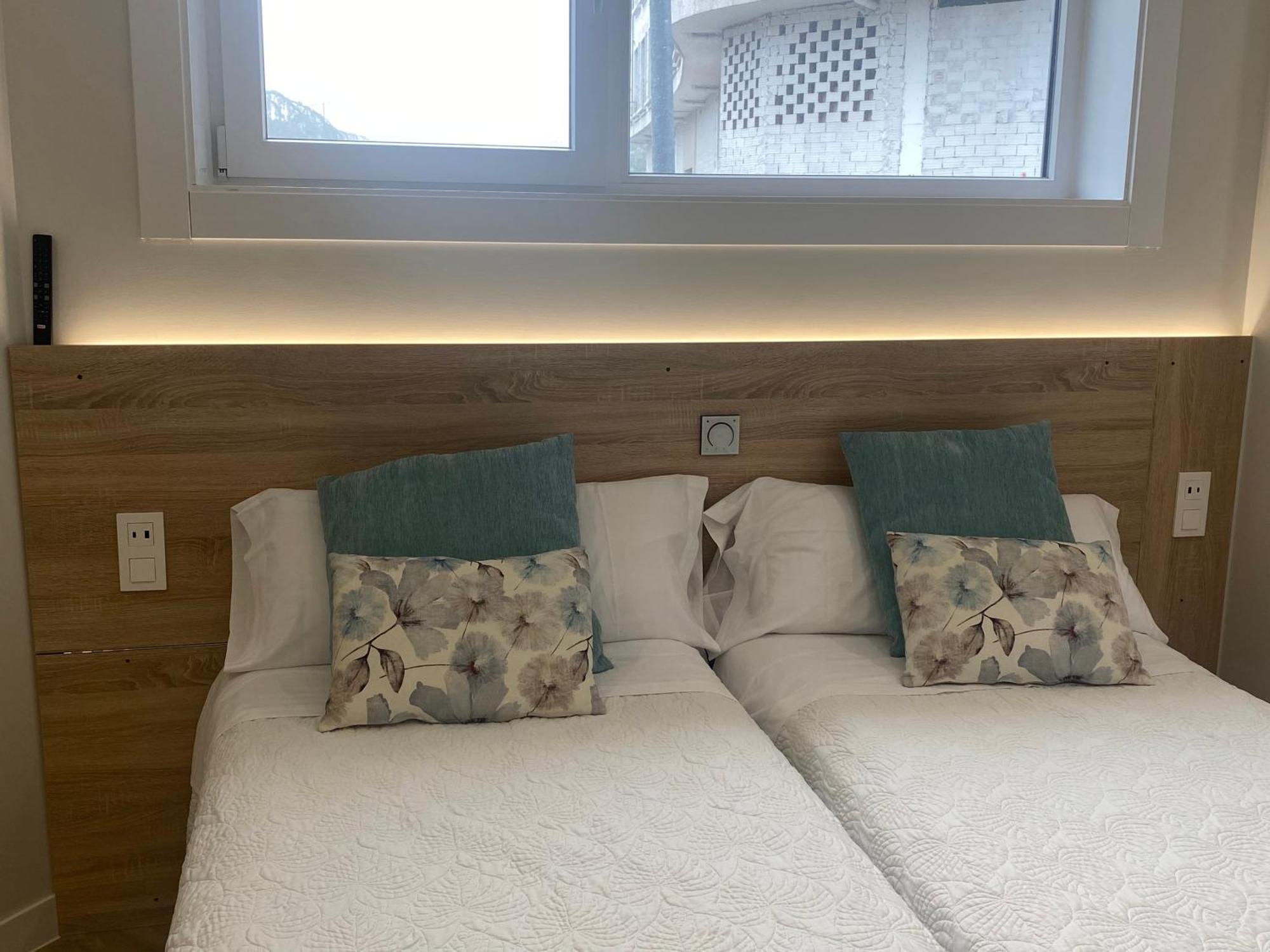 Apartamentos Tarela ปอร์ริญโญ ภายนอก รูปภาพ